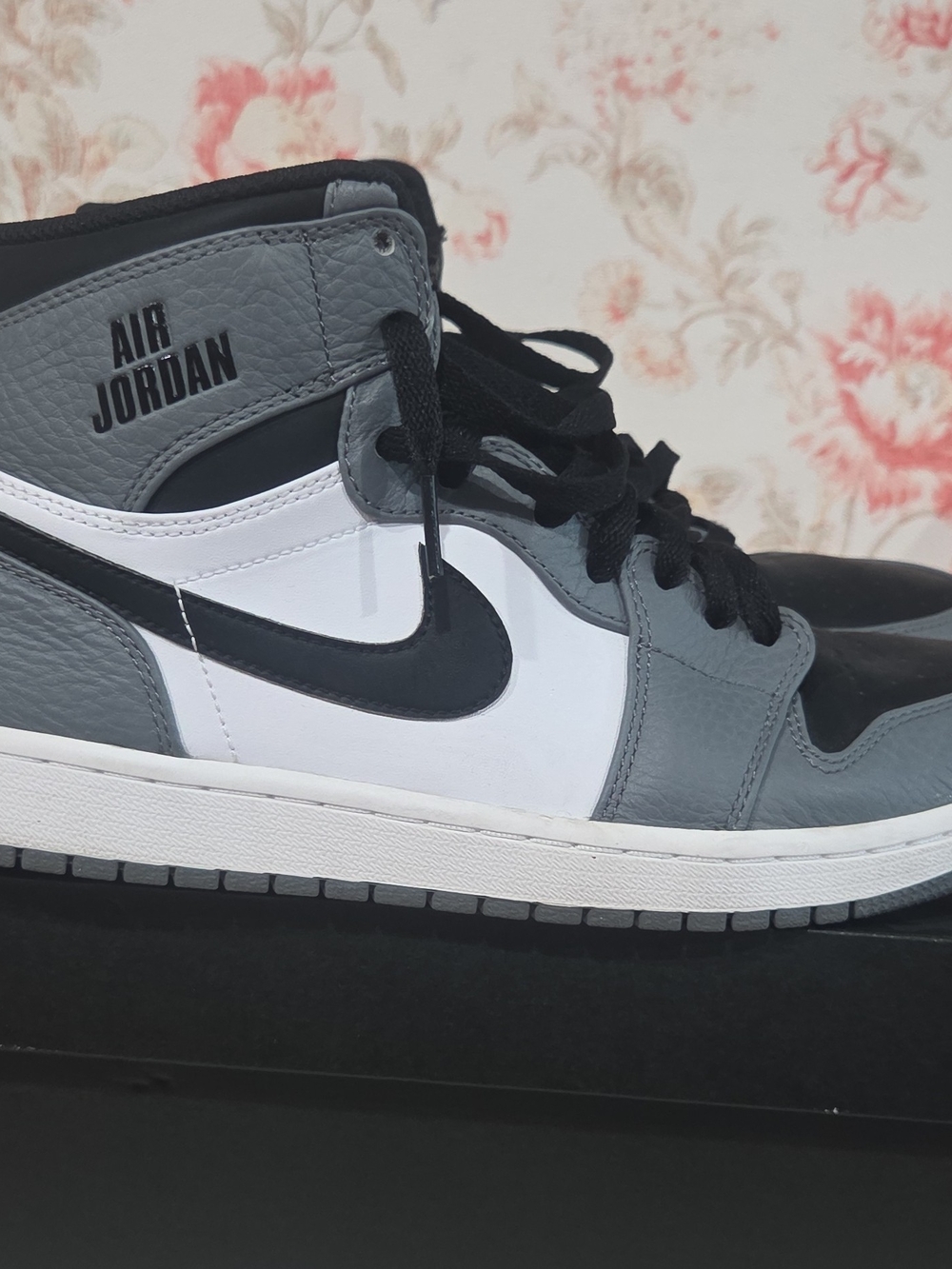 Jordan High-Top Sneakers in Gray Black White